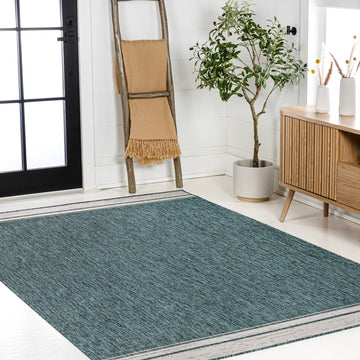 Alda Modern Minimalist Mingled Solid Indoor/Outdoor Area Rug
